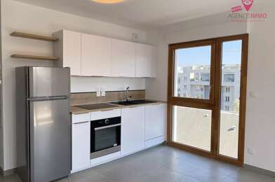 Appartement 3 pièces 936 €
