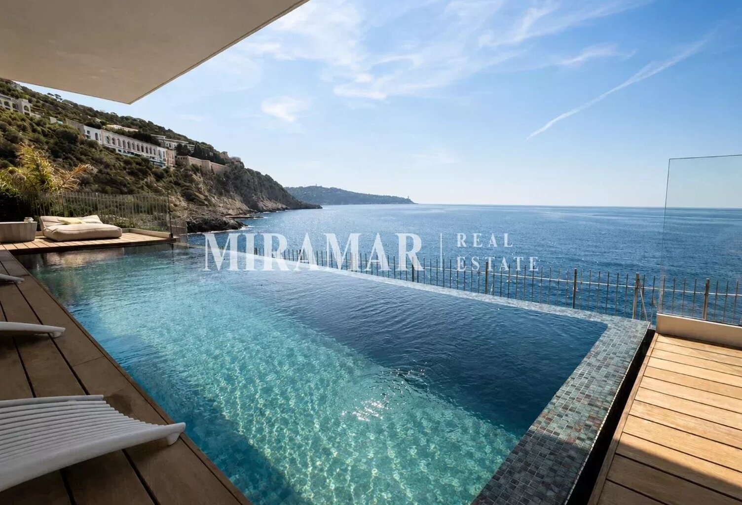 Villa Pieds dans l'Eau - Cap de Nice — photo 1