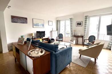 Appartement 6 pièces 1700 €