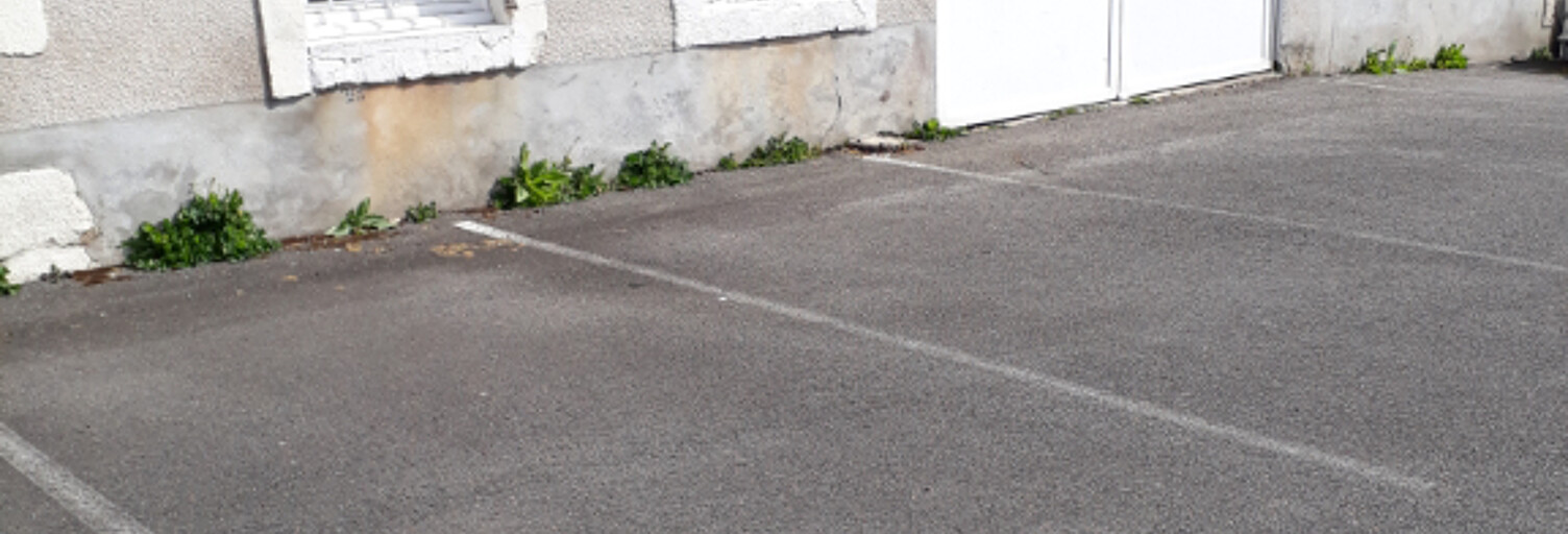 Garage   m² à louer à Limoges (87000)