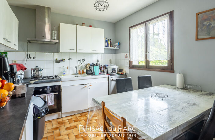 DIJON - Motte Giron - Maison 120 m² - 4 chambres - Jardin et grand garage — photo 3