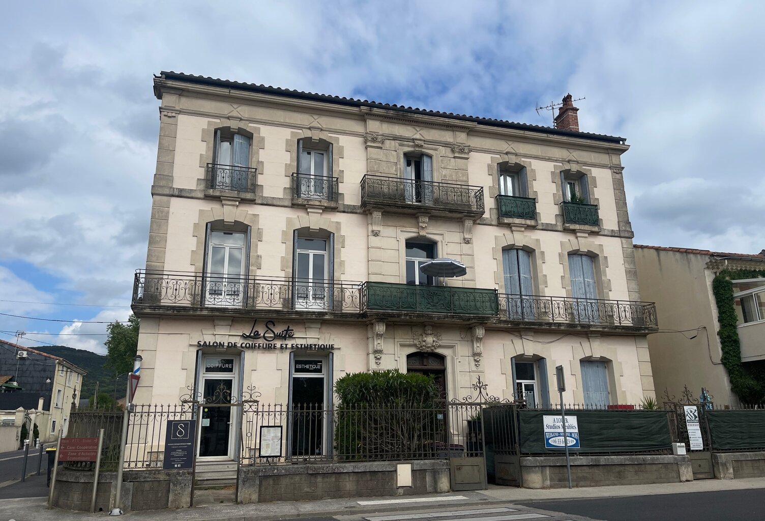 Vente immeuble   Hérépian (34600) — photo 1