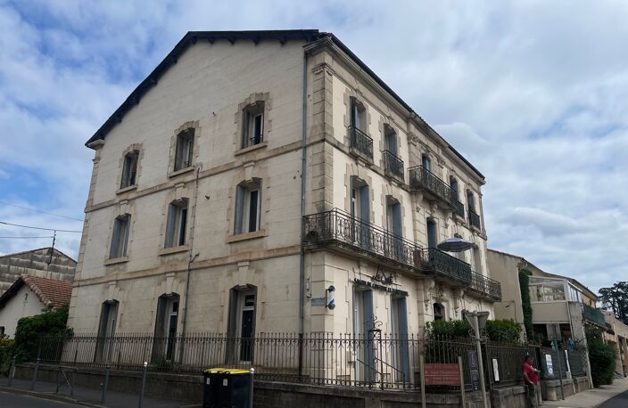 Vente immeuble   Hérépian (34600) — photo 2