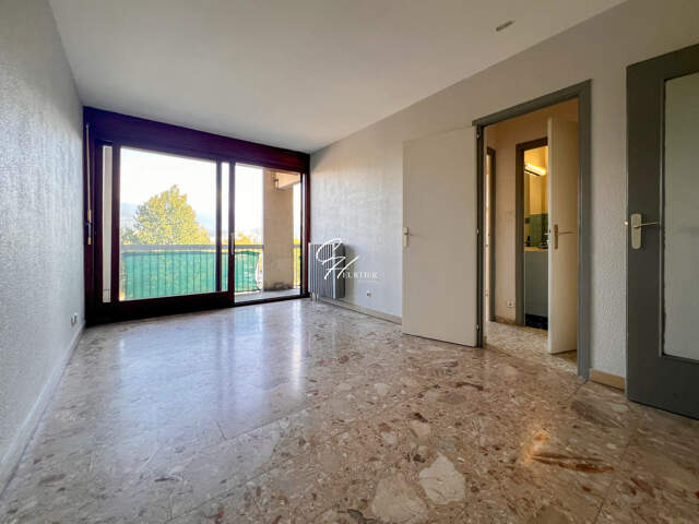 Appartement à vendre Grenoble — photo du bien