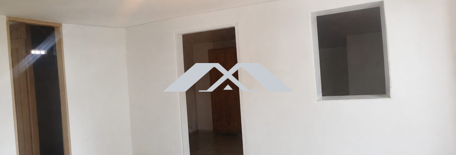 Maison 5 Pièces 81 m² à vendre à Saint-Louis (97450)