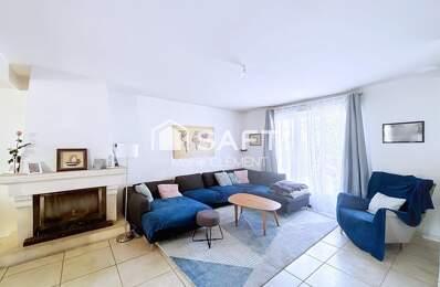 Maison familiale de 159 m2 avec jardin et garage — photo du bien