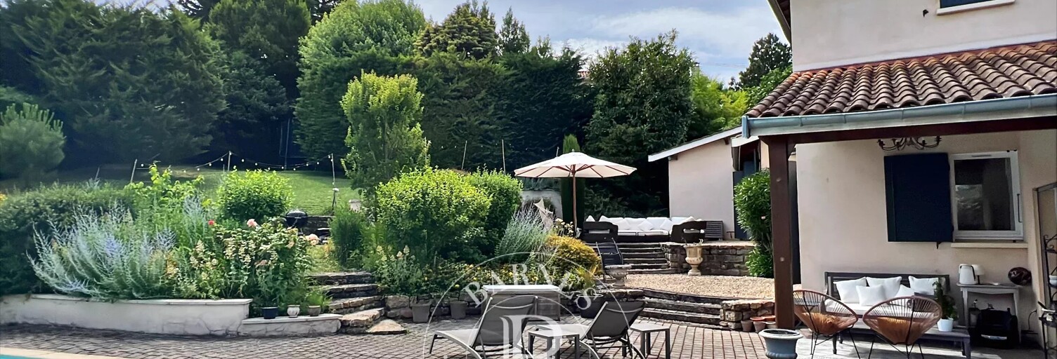 Maison 6 Pièces 184 m² à louer à Saint-Didier-au-Mont-d'Or (69370)