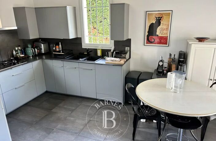 Saint-Didier-au-Mont-d'Or - Maison de 184,25 m² - Jardin avec Piscine - 4 Chambres — photo 5