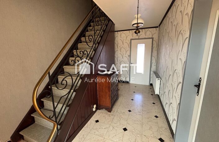 Maison individuelle, 3 chambres, jardin, 2 garages — photo 3