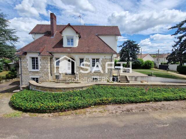 CHABLIS  Demeure de caractère 206 m²  5 chambres  Parc arboré — photo du bien