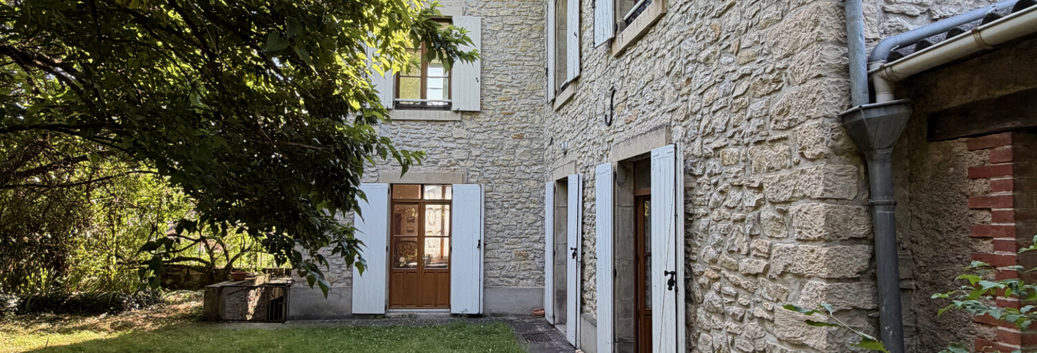 Maison 6 Pièces 135 m² à vendre à Villefranche-de-Rouergue (12200)