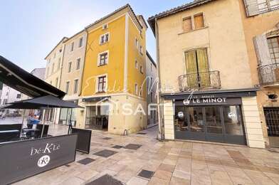 Immeuble  235000 €