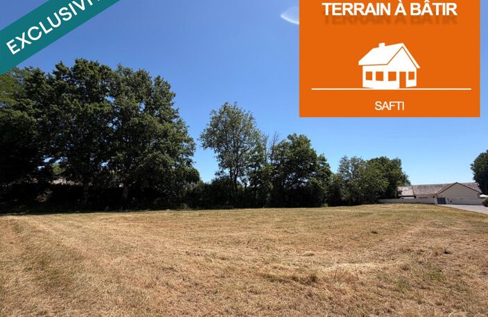 Terrain constructible de 2311m2 au calme — photo 2