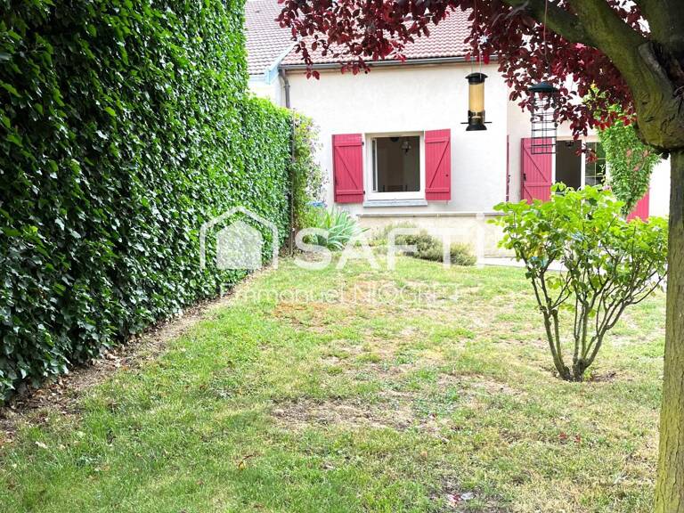 Charmante maison d'environ 75 m², 2 ch avec jardin et cave — photo 1