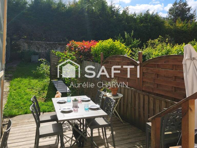 Maison COSY avec extérieur et stationnement ! — photo 1