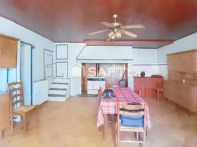 Maison à rénover — photo du bien