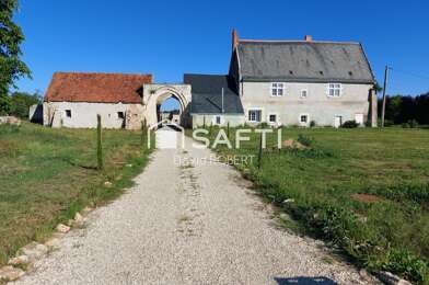 Maison 30 pièces 677000 €