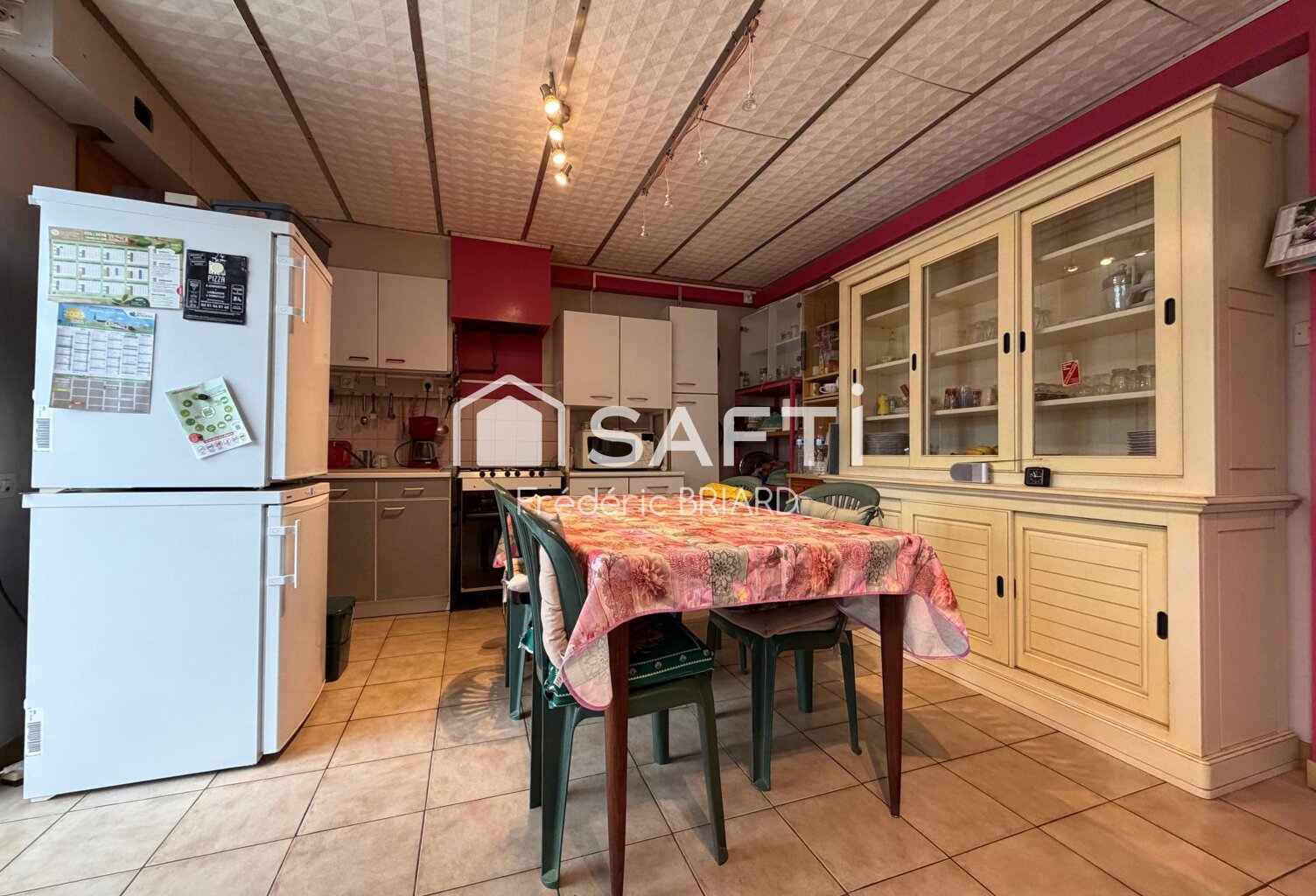 Les Sables d'Olonne, maison Sablaise avec jardin — photo 1