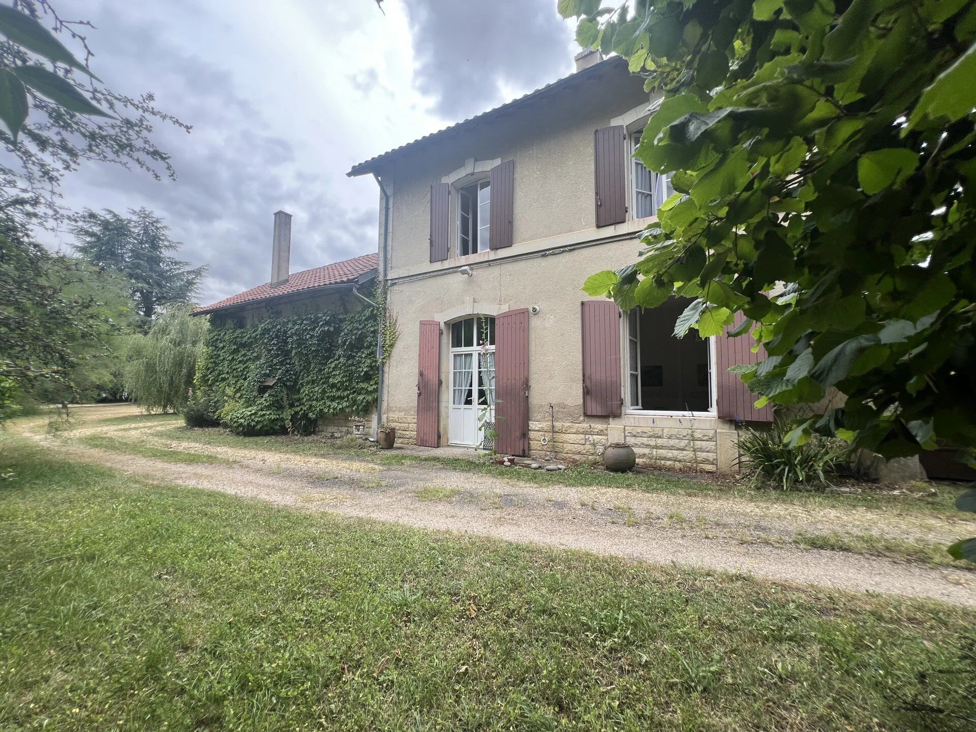 Maison 6 pièces 100 m² · à Verrières · 100 m² · 132 500 €
