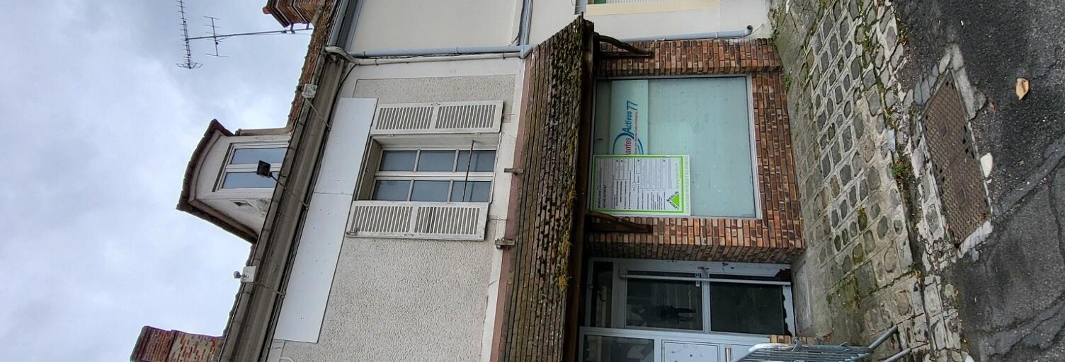 Immeuble   m² à vendre à Saint-Fargeau-Ponthierry (77310)
