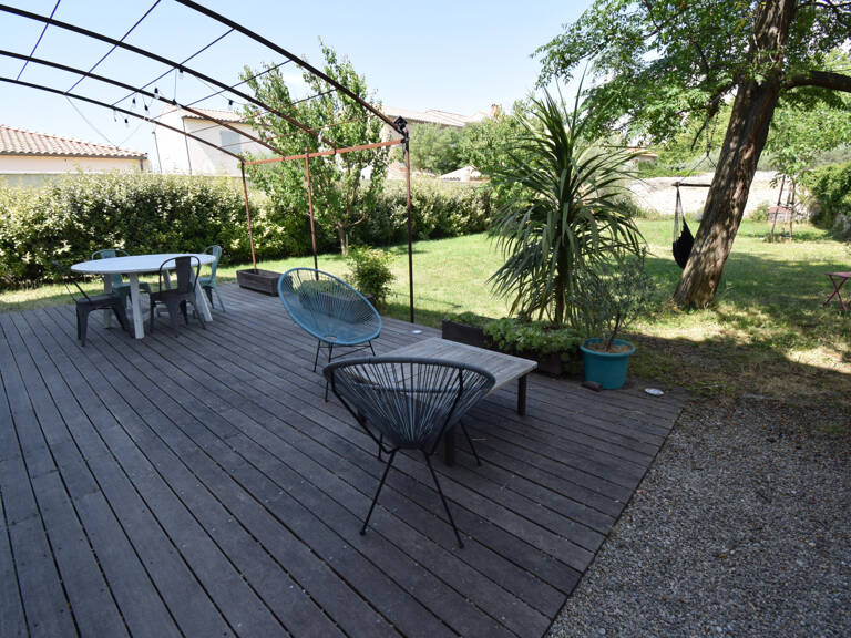 PERNES-LES-FONTAINES   DU CHARME, DU VOLUME ET UN JARDIN EN — photo 1