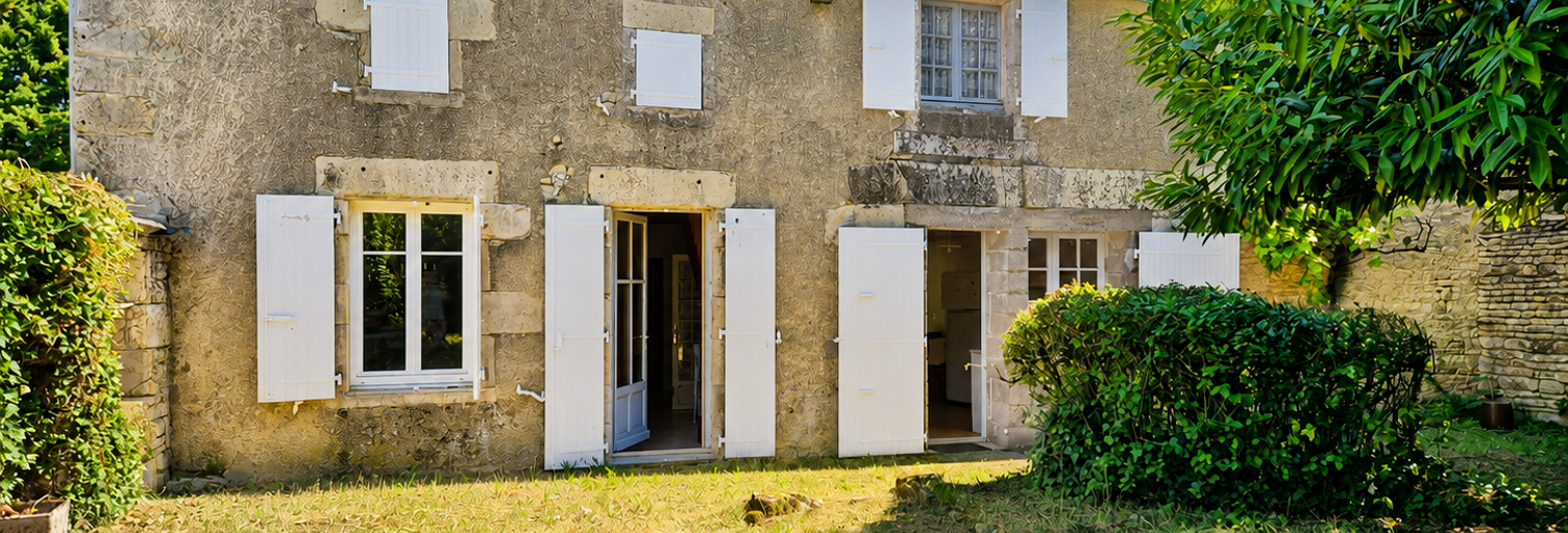 Maison 9 Pièces 142 m² à vendre à Bessé (16140)