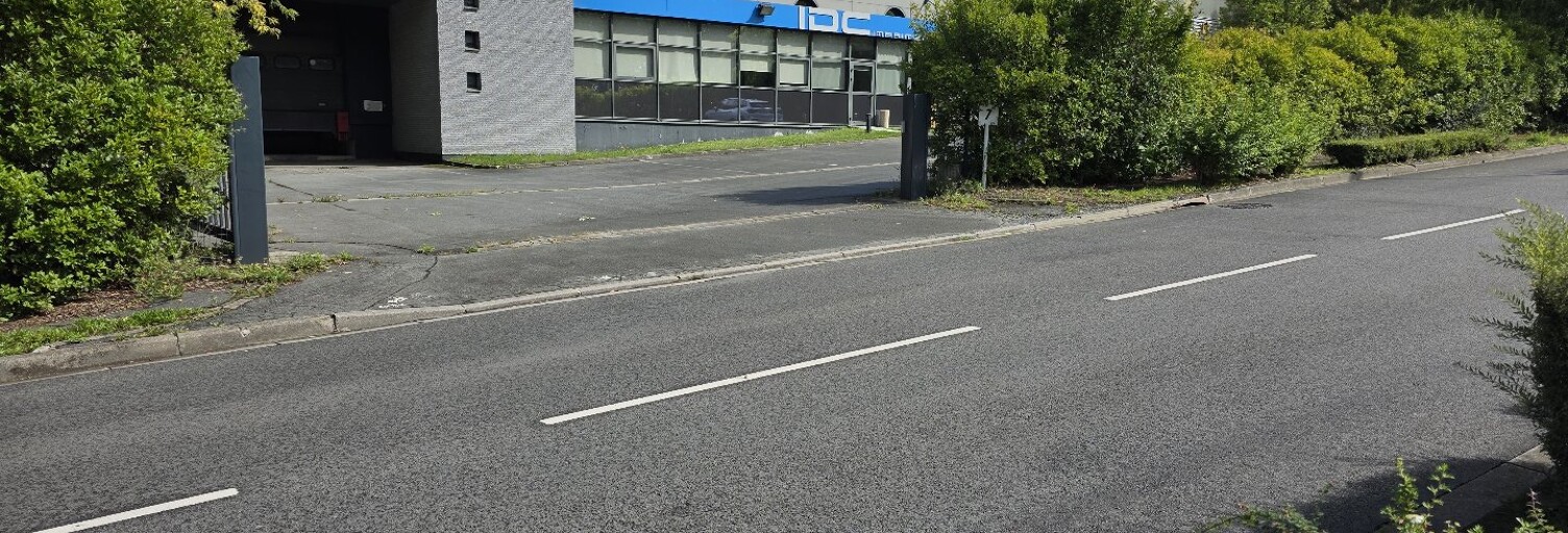 Commerce  1712 m² à vendre à Bondues (59910)