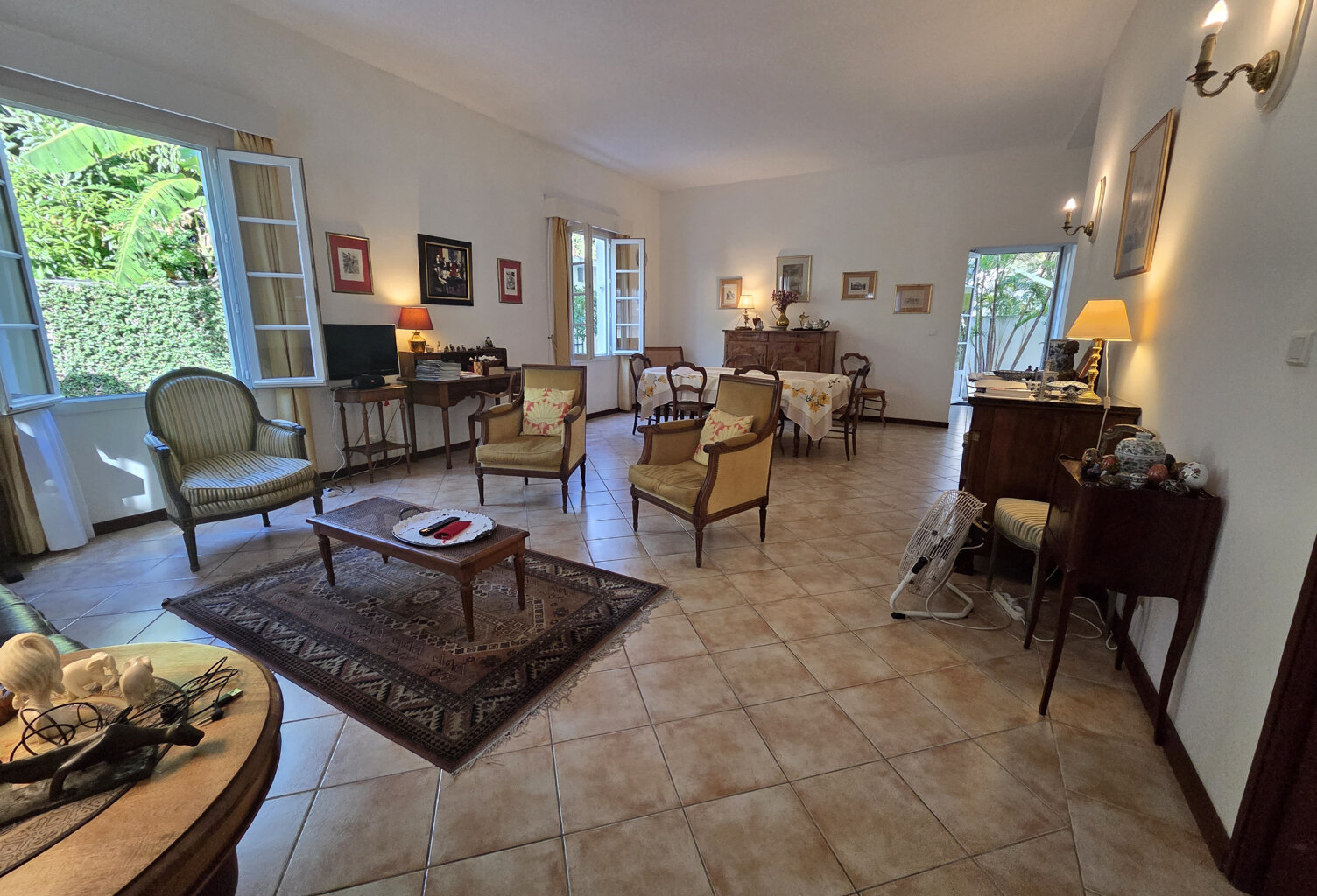 A vendre : grande villa familiale, possibilité de bureaux ou — photo 1