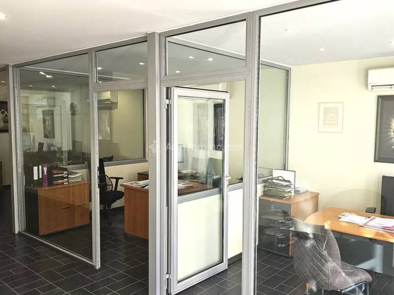 Local commercial / Bureaux — photo 1