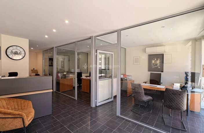 Local commercial / Bureaux — photo 2