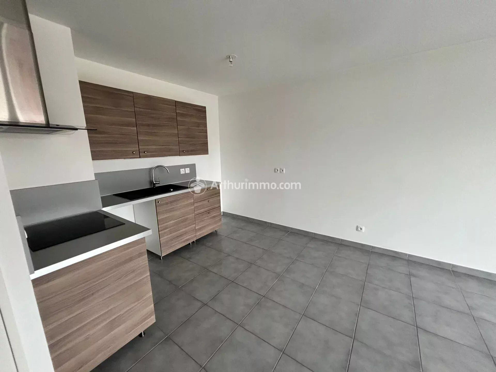 Appartement 3 pièces 57 m² · à Saint-Cergues · 57 m² · 313 000 €