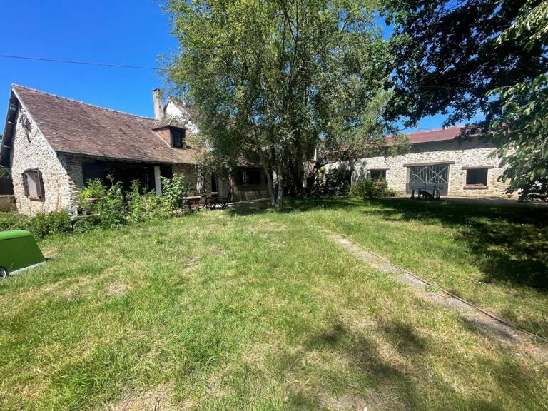 BÂTISSE DE 197m² — photo 1