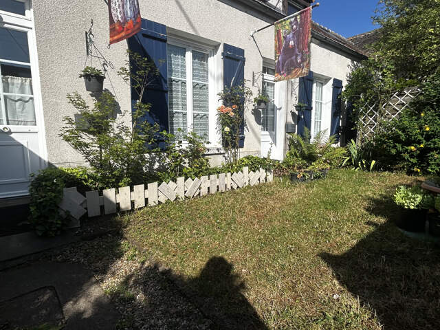 Gambais   Agréable maison de village avec extérieur. — photo du bien