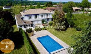 Maison 9 Pièces 355 m² à vendre à Neuvic (24190)