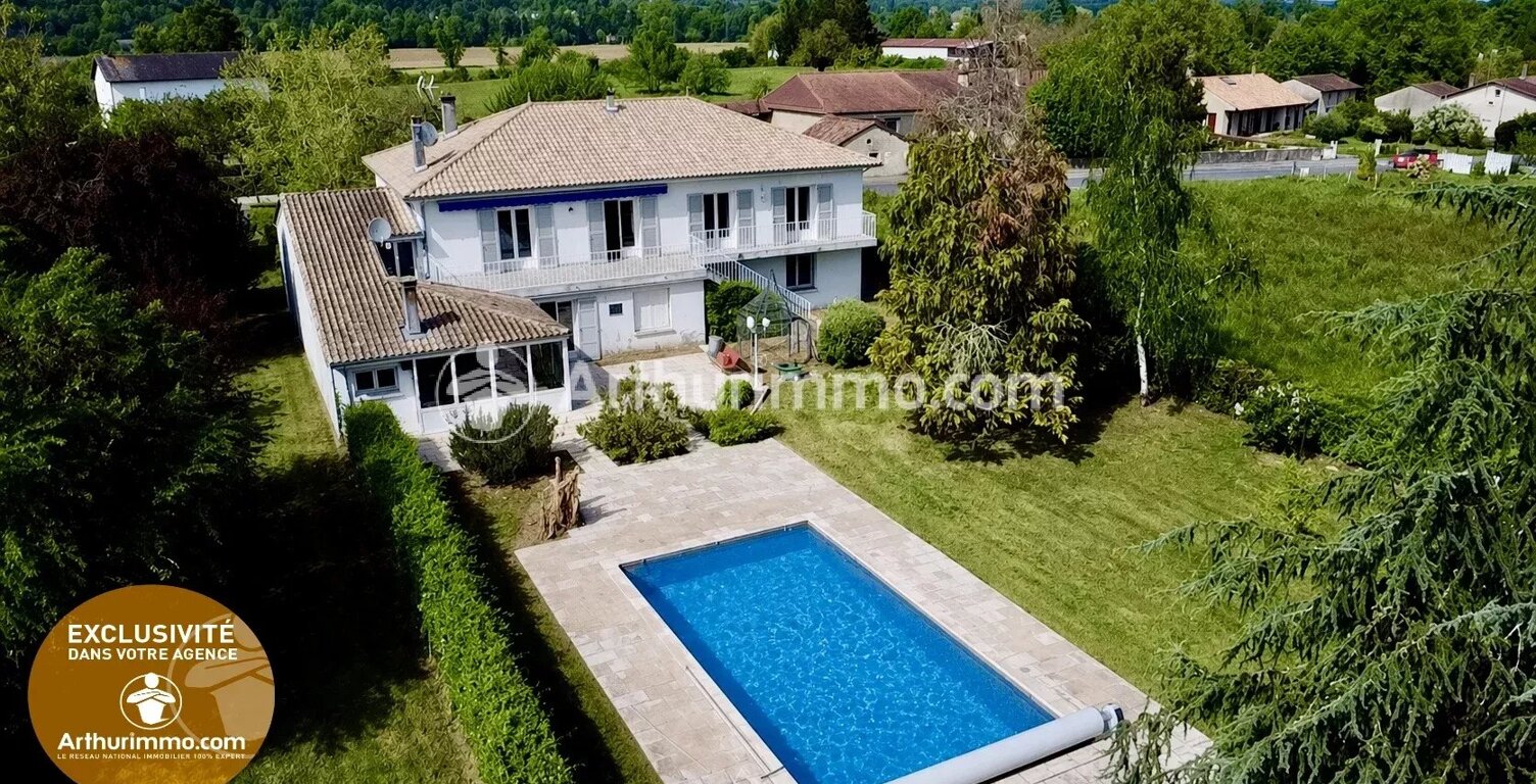 Maison à étage 350 m², 13 pièces, 5 ch — photo 1