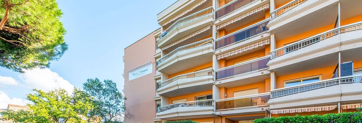 Appartement 1 Pièce 24 m² à vendre à Le Plan-de-la-Tour (83120)