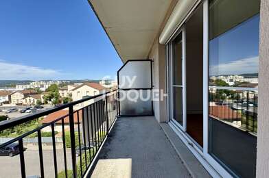 Appartement 4 pièces 160000 €