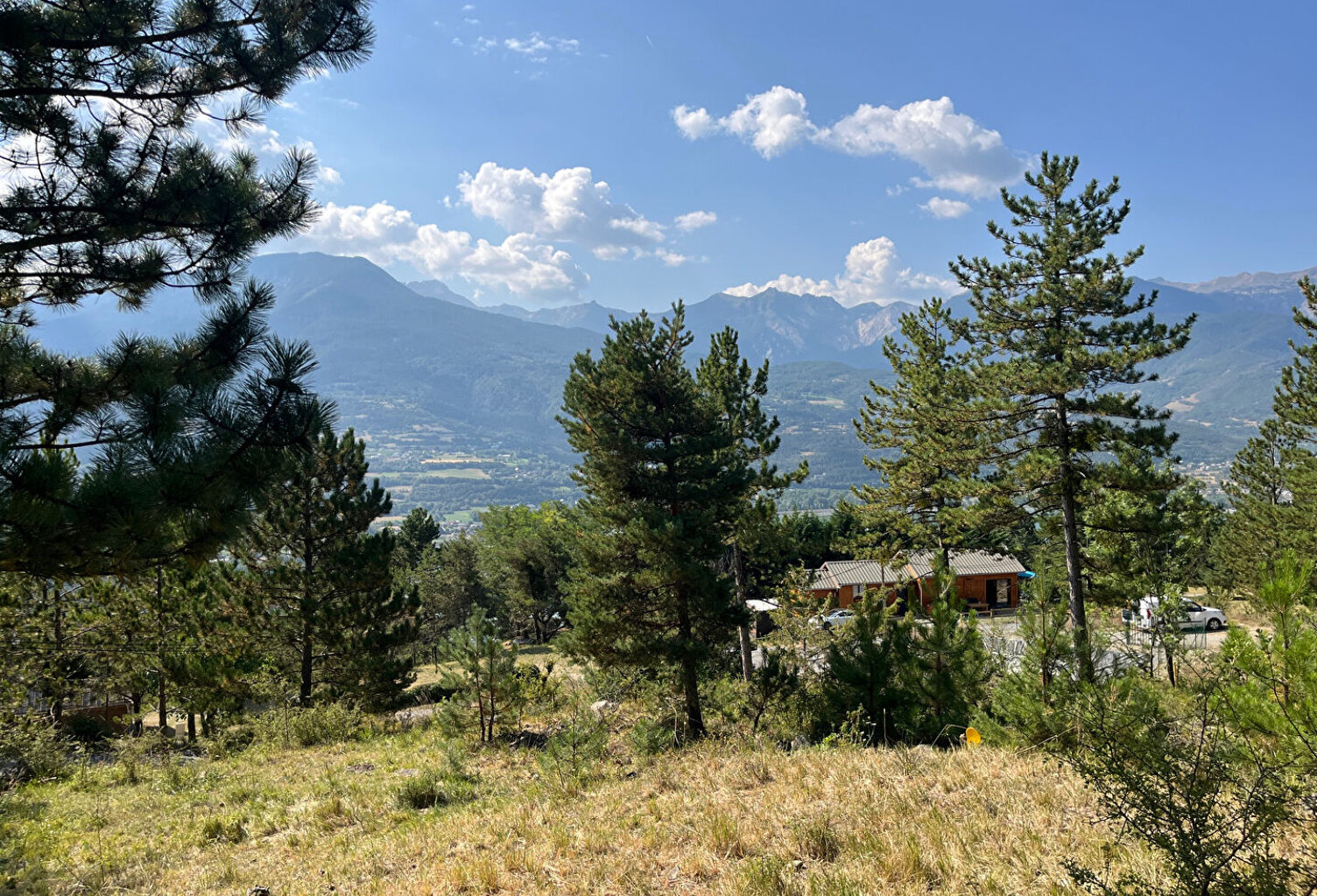 Terrain viabilisé  Embrun  1742m² — photo 1