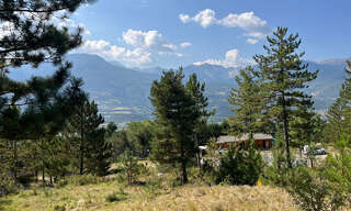 Terrain  1742 m² à vendre à Embrun (05200)