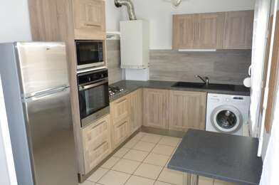 Appartement 3 pièces 773 €
