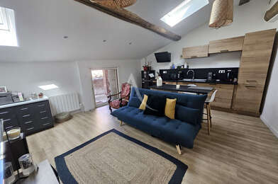 Appartement 3 pièces 832 €