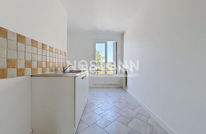 Appartement  à vendre sur la commune de L'Isle Adam - 3 pièces 2 chambres — photo 3