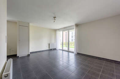 Appartement 3 pièces 828 €