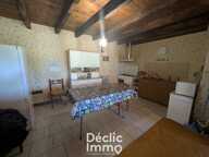 Ensemble de Maisons en Pierre  9 km de Champagne-Mouton  Calme, Campagne et Gros Potentiel — photo 3