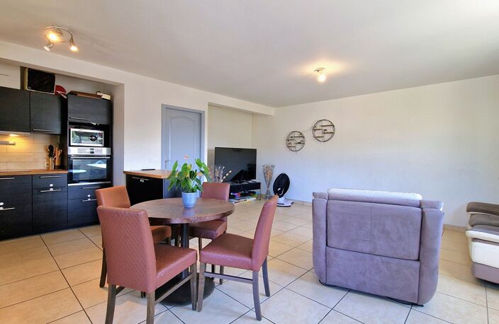 Appartement  4 pièces 89.60m2 Au calme — photo 5