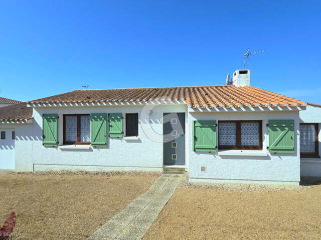 MAISON 4 PIECES- 71.40 m2- À VENDRE À JARD SUR MER- PROCHE DU CENTRE-VILLE — photo du bien