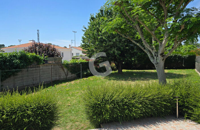 MAISON 4 PIECES- 71.40 m2- À VENDRE À JARD SUR MER- PROCHE DU CENTRE-VILLE — photo 3