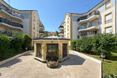 Appartement 2 pièces 164000 €