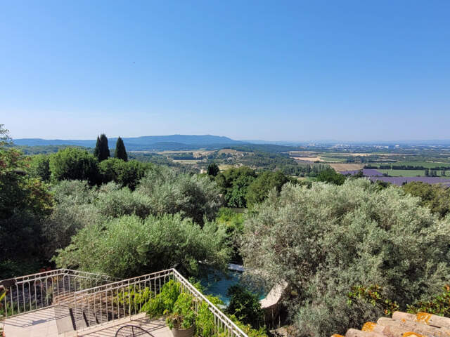 Maison avec vue panoramique, piscine et gite — photo du bien