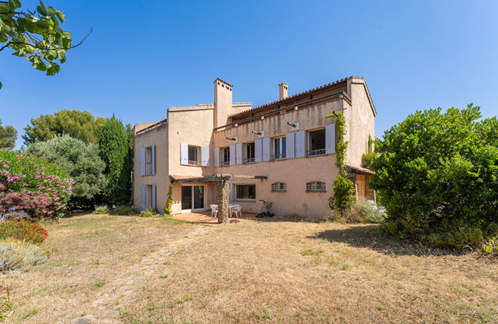 A VENDRE - Maison BARQUEROUTE  bord de mer - Carry Le Rouet 7 pièce(s) 350 m2 — photo 4